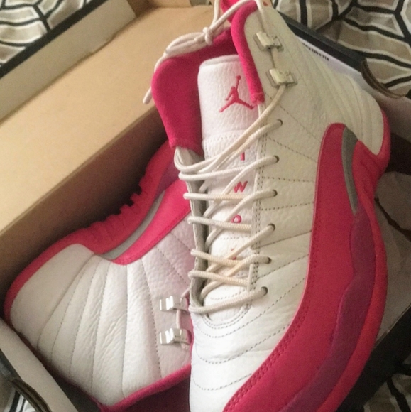 Jordan retro Valentine's day 2016 - Picture 3 of 4